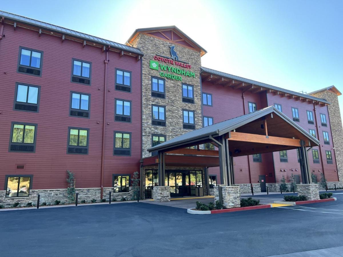 Wyndham Garden Redwood Valley - Ukiah Buitenkant foto